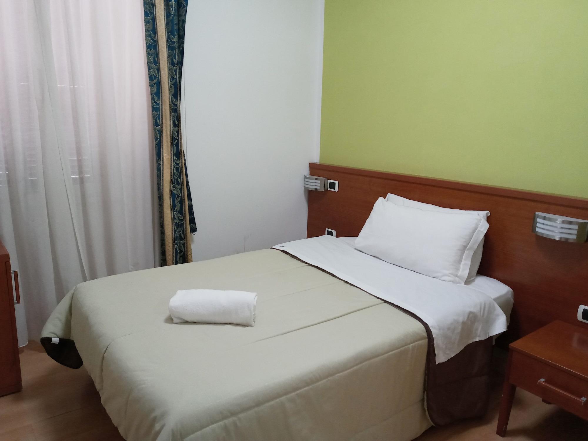 La Casa Dell'Arte Hotel Rome Exterior photo
